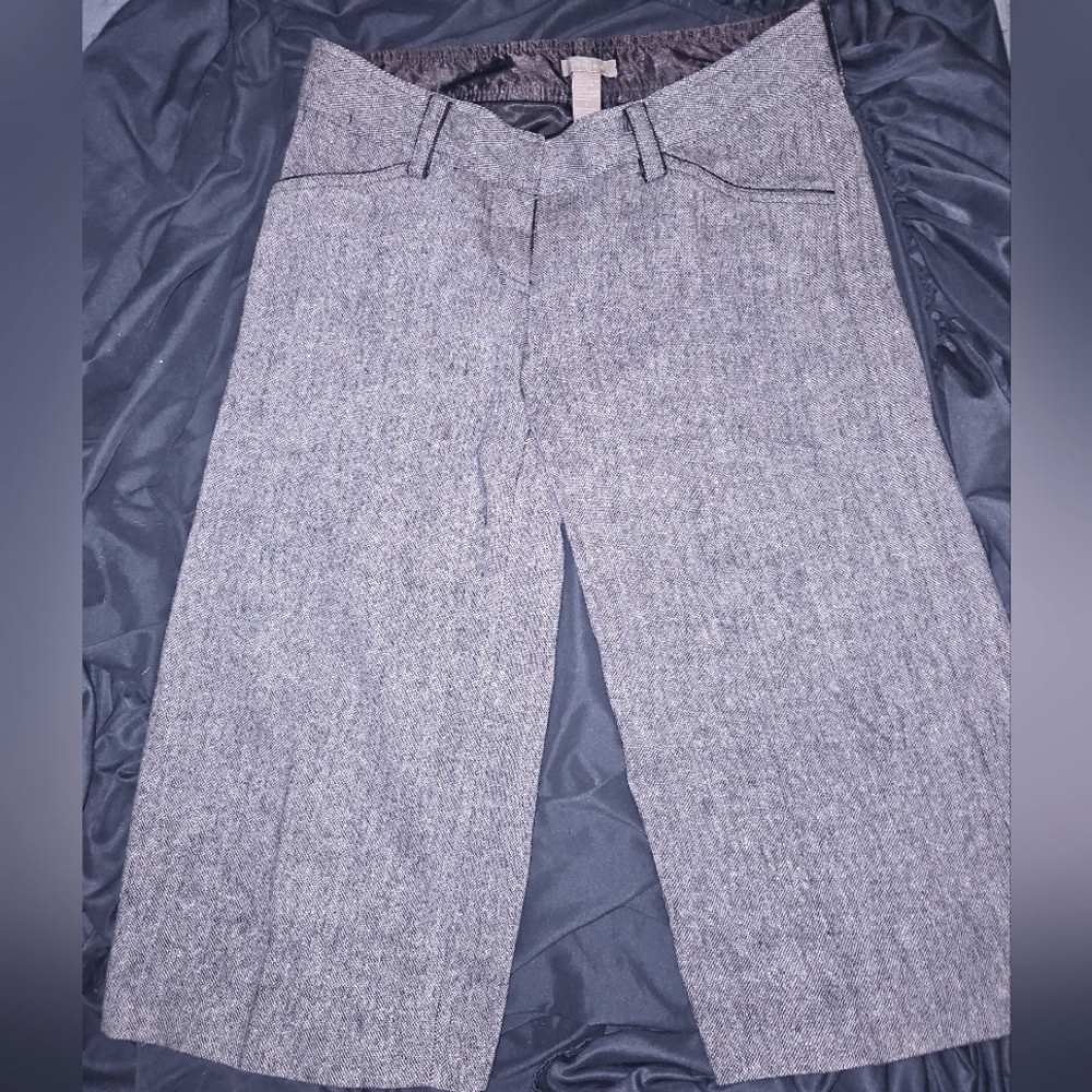 WOMEN'S CAPRI PANTS TWENTY ONE  SIZE MD
